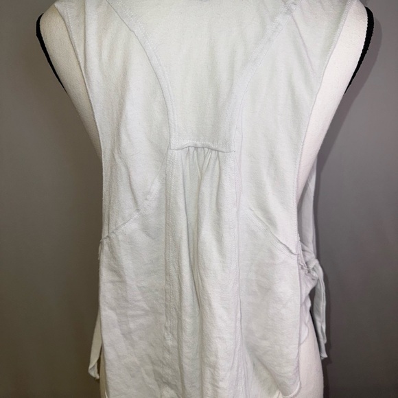 White Oversized boho tank - Picture 4 of 9